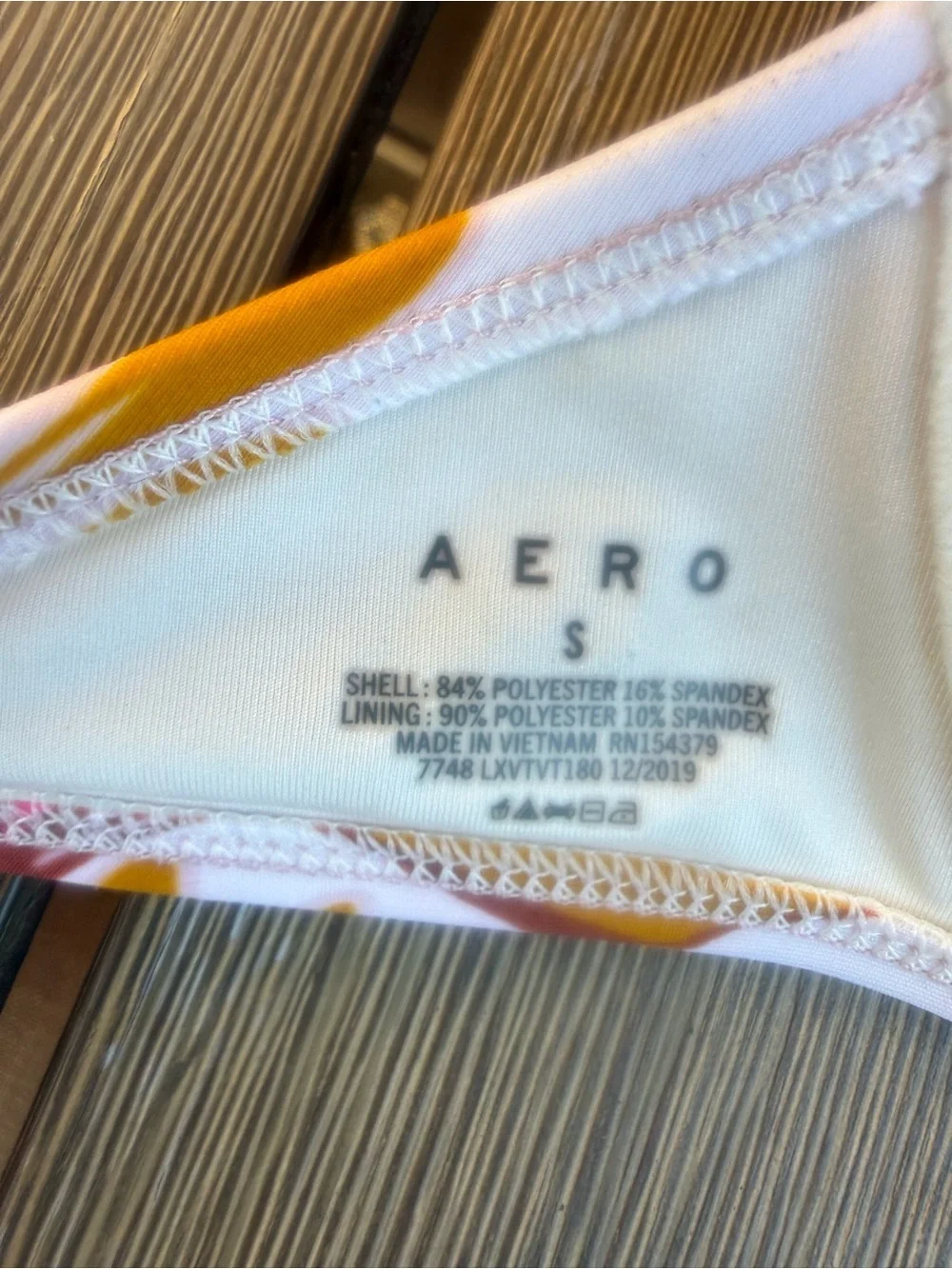 AERO by aeropostale